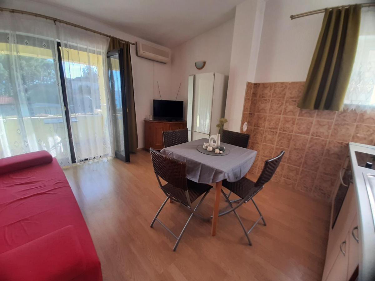 Apartments Lemongarden Duće 外观 照片